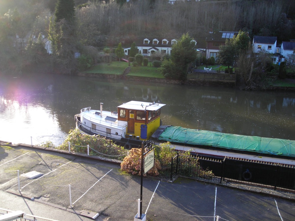 image shows: Views, images and visitors in and around Garth Cottage 1